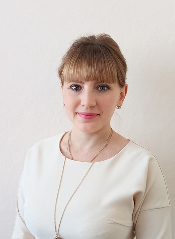 Музыкальный руководитель Логвиненко Надежда Сергеевна.